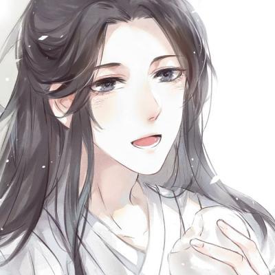 女子开车忘拉手刹把自己撞了